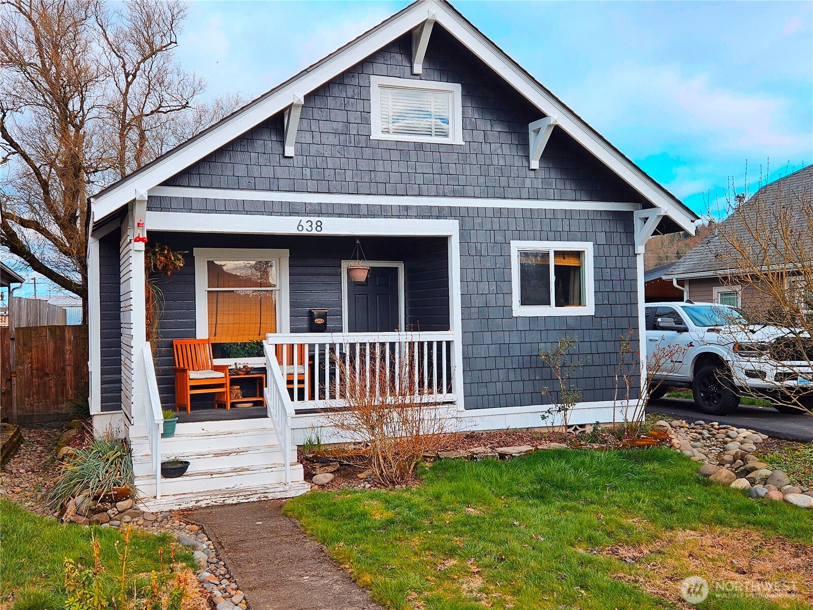 638 NW Folsom Street