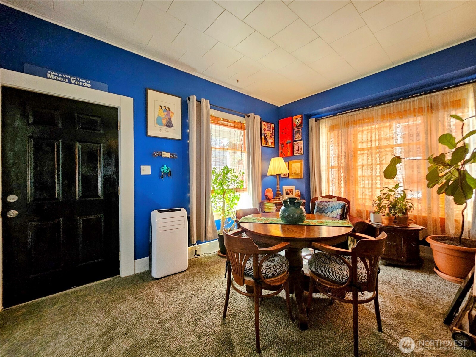 638 NW Folsom Street