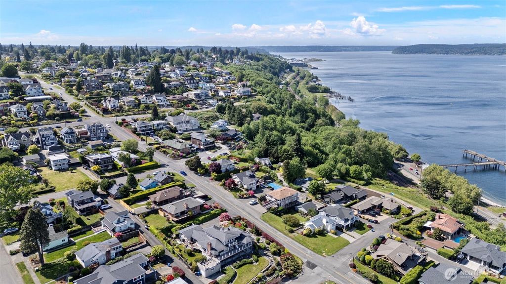 listing image 9366793176310652626
