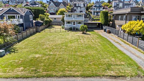 3510 N Puget Sound Avenue Tacoma WA 98407