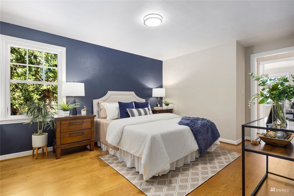 Photo of 10505 Victory Lane NE, Seattle, WA 98125 (MLS # 1992614)