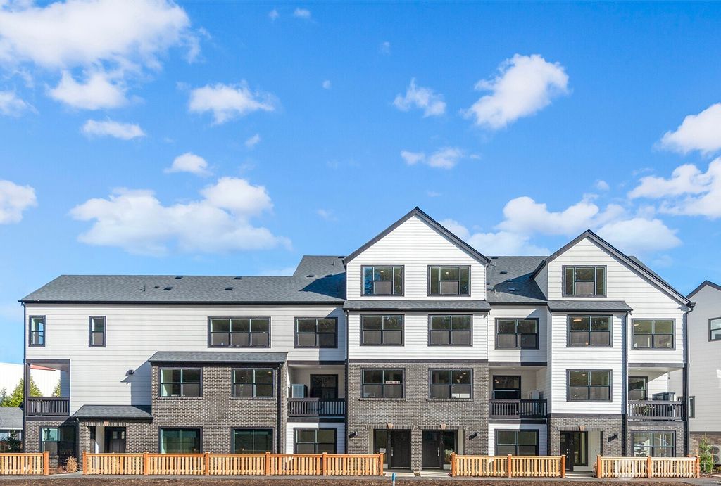 Photo of 720 Newport Way NW, Issaquah, WA 98027 (MLS # 2482267)