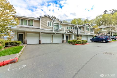 Photo of 21230 40th Way S #E, SeaTac, WA 98198 (MLS # 2509998)