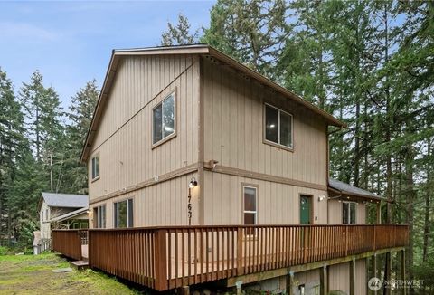 Photo of 17631 Clear Lake Boulevard SE, Yelm, WA 98597 (MLS # 2507107)