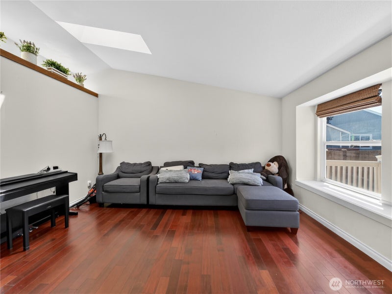32332 19th Court SW