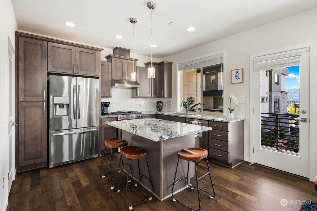 Photo of 989 7Th Avenue NE #15.1, Issaquah, WA 98029 (MLS # 2053522)
