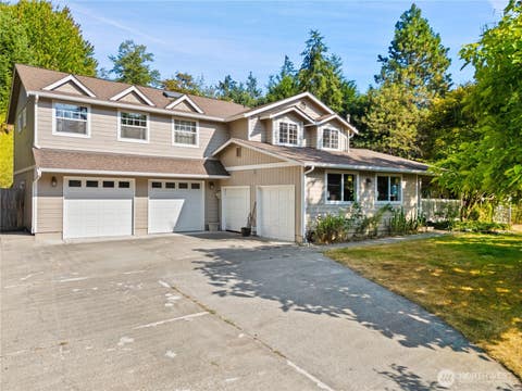 Photo of 14205 77th Avenue E, Puyallup, WA 98373 (MLS # 2570945)