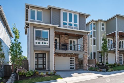 7574 S 130th Place Seattle WA 98178