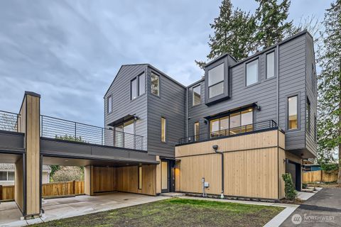 1327 N 185th St Unit C, Shoreline, WA 98133 - MLS#: 2360184