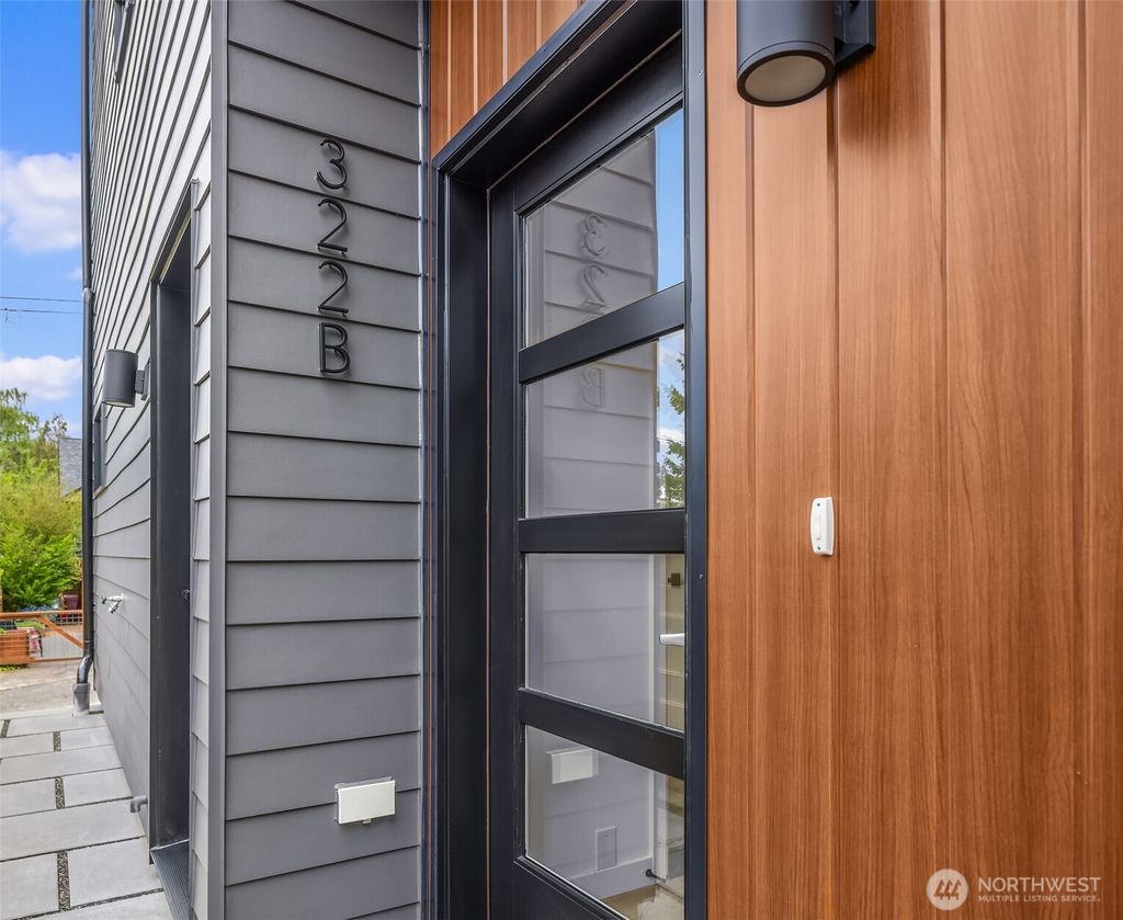 Photo of 322 NW 47th Street #B, Seattle, WA 98107 (MLS # 2377472)