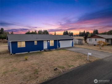 4101 Violet Court SW Rochester WA 98579