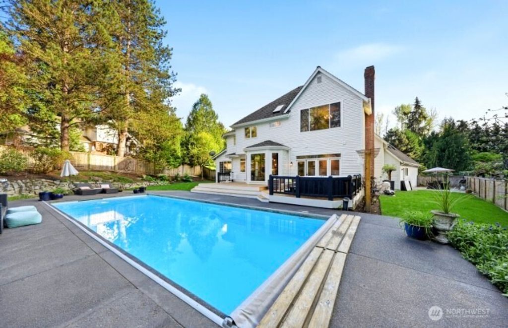 Photo of 12938 196th Court NE, Woodinville, WA 98077 (MLS # 2477131)