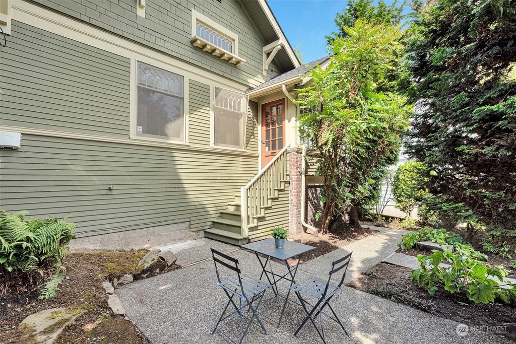 Photo of 2115 3rd Avenue N, Seattle, WA 98109 (MLS # 2282540)