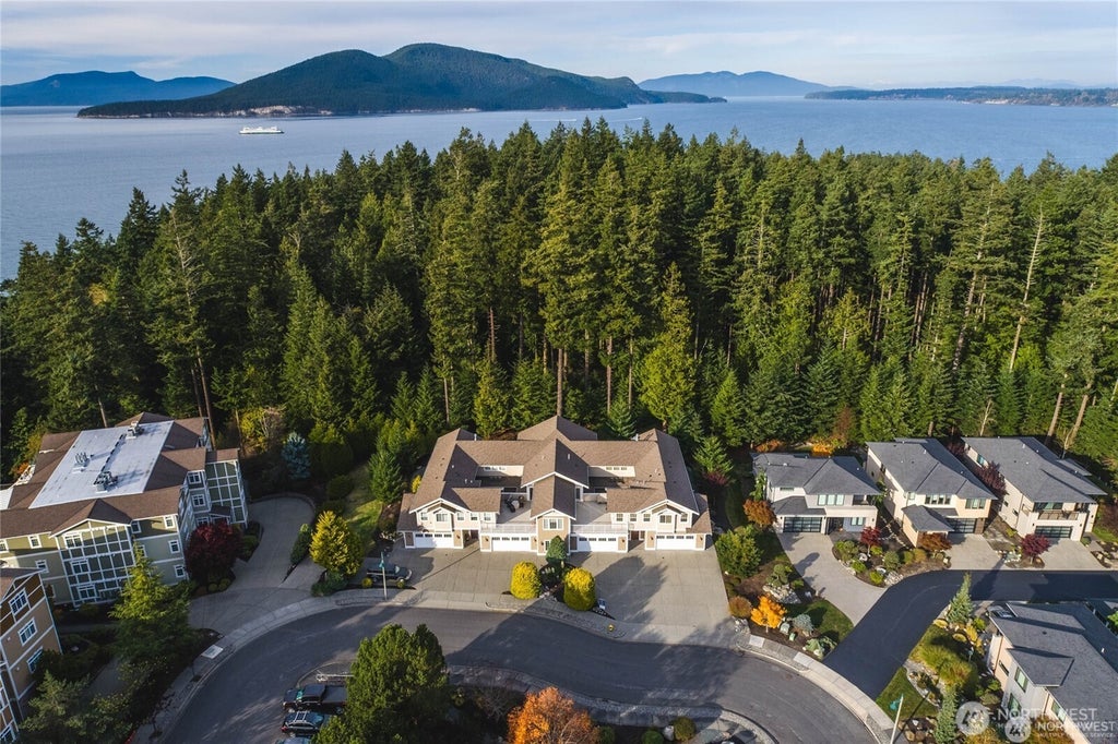 Photo of 2303 Sundown Court, Anacortes, WA 98221 (MLS # 2554988)