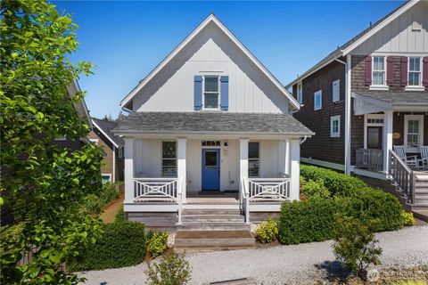 Photo of 94 Horizon Street, Pacific Beach, WA 98571 (MLS # 2388304)