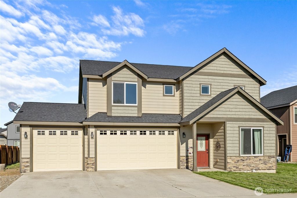 Photo of 2210 N Creeksedge Way, Ellensburg, WA 98926 (MLS # 2470240)