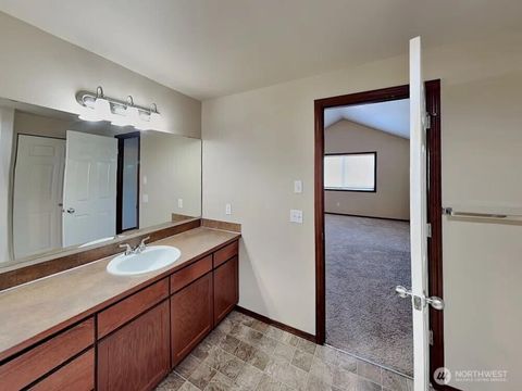 Photo of 4822 145th Pl NE Pl #1, Marysville, WA 98271 (MLS # 2507059)