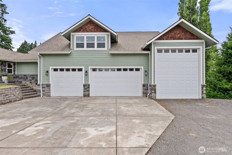 233 Devereese Road
