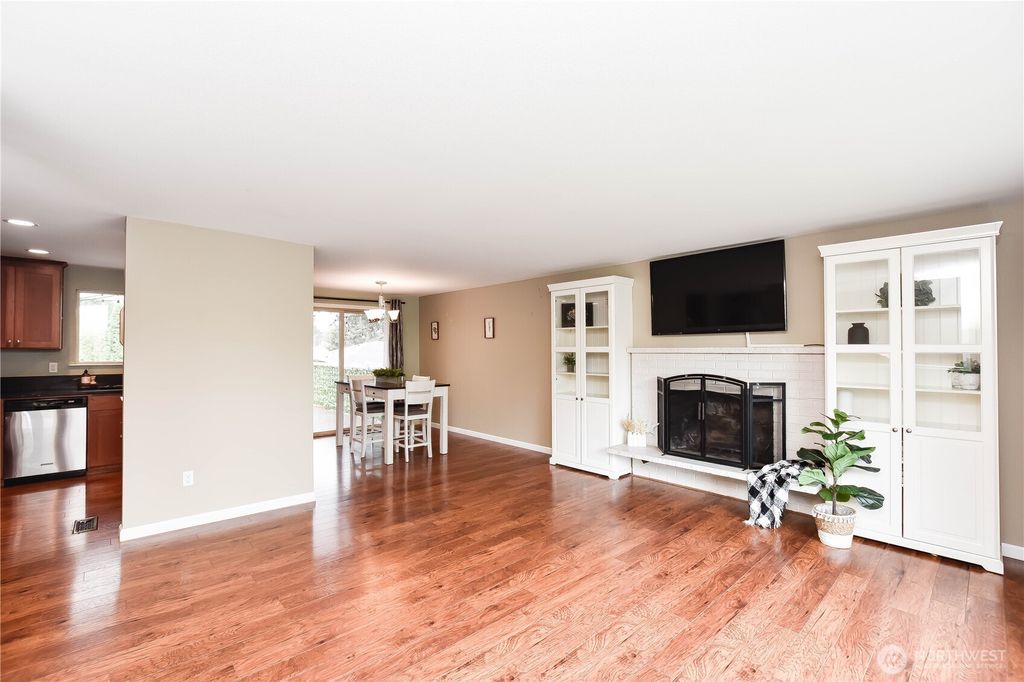 Photo of 9102 46th Drive NE, Marysville, WA 98270 (MLS # 2520978)