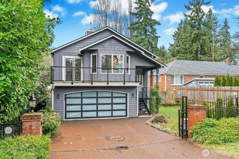 Photo of 14547 Evanston Avenue N, Shoreline, WA 98133 (MLS # 2484615)