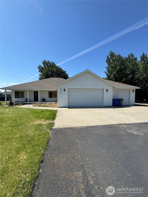 Photo of 250 Oasis Ln LN, Ellensburg, WA 98926 (MLS # 2542760)