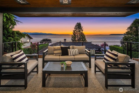 Photo of 17626 Talbot Road, Edmonds, WA 98026 (MLS # 2588446)
