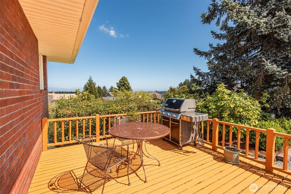 Photo of 608 Reservoir Road, Sequim, WA 98382 (MLS # 2516887)