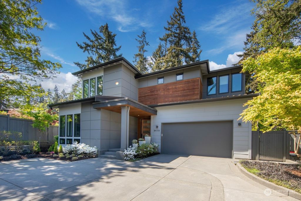 Photo of 8439 SE 37th Street, Mercer Island, WA 98040 (MLS # 2231793)