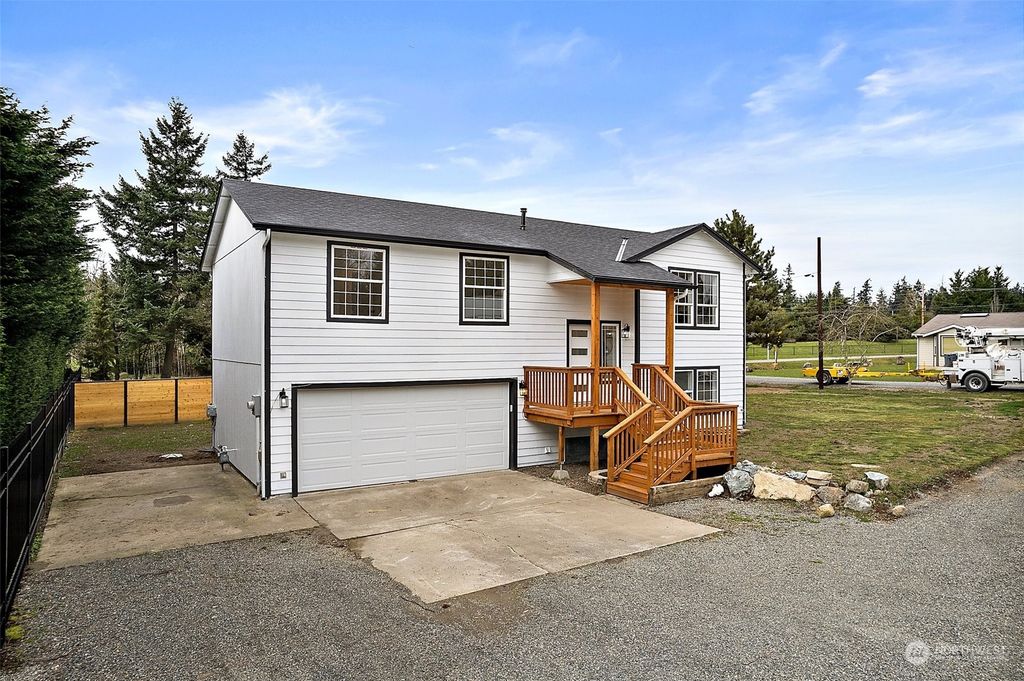 Photo of 35415 51st Avenue S, Auburn, WA 98001 (MLS # 2205248)