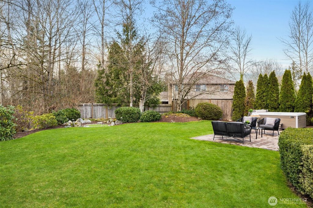 Photo of 12150 SE 76th Place, Newcastle, WA 98056 (MLS # 2483740)