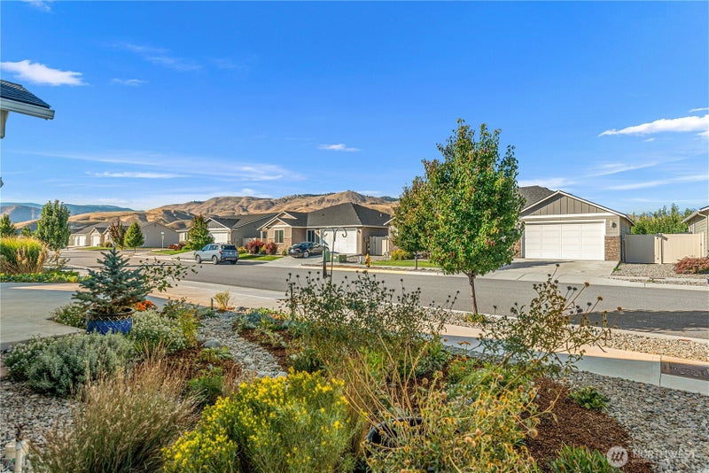 89 Emma Drive