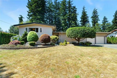 Photo of 515 Carl Way, Aberdeen, WA 98520 (MLS # 2483873)