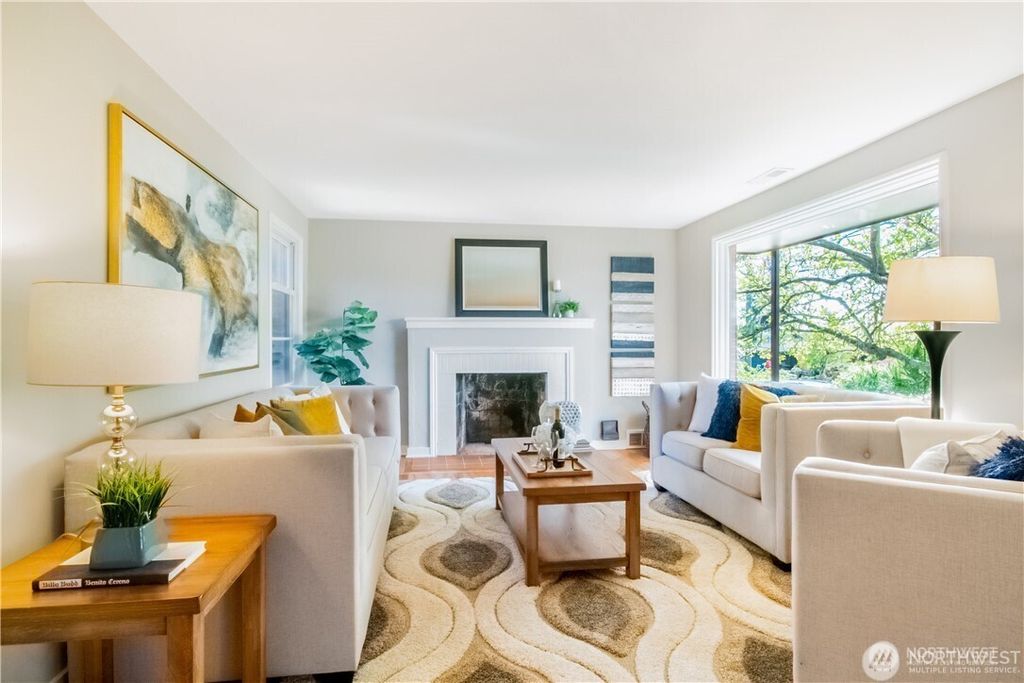 Photo of 4112 55th Avenue SW, Seattle, WA 98116 (MLS # 2517793)