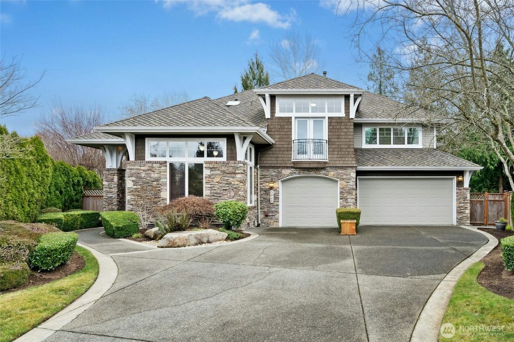 Photo of 3048 205th Court NE, Sammamish, WA 98074 (MLS # 2326089)