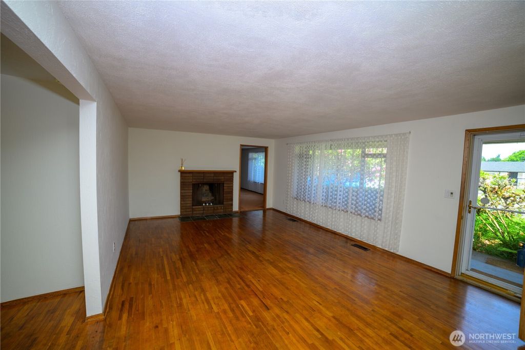Photo of 5304 108th Street SW, Lakewood, WA 98499 (MLS # 2509480)