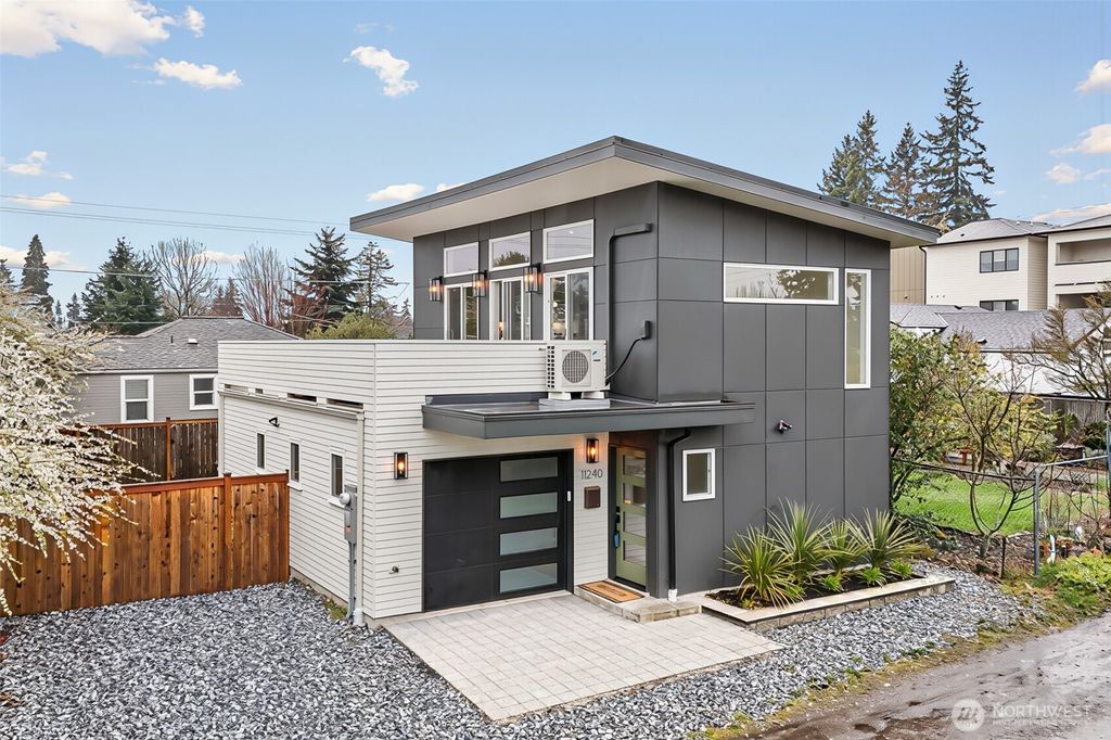 Photo of 11242 Evanston Avenue N #B, Seattle, WA 98133 (MLS # 2499539)