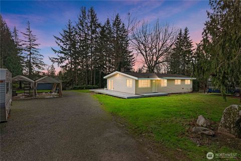 20002 208th Avenue SE Renton WA 98058