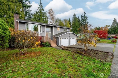 Photo of 10805 5th Avenue SE, Everett, WA 98208 (MLS # 2453336)