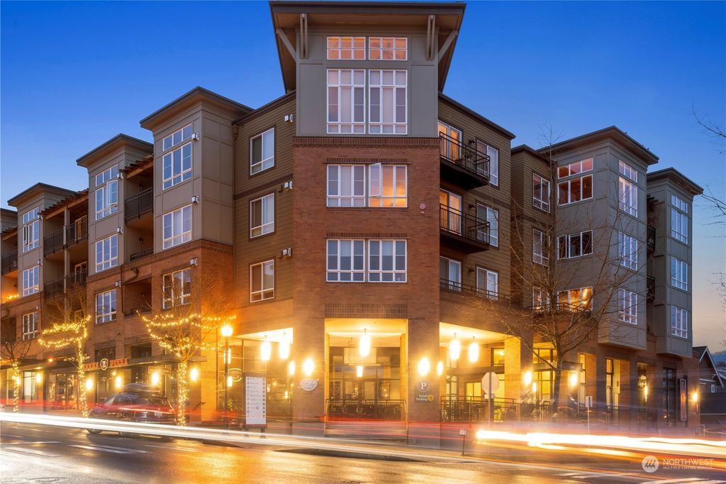 Photo of 1840 25th Avenue NE #309, Issaquah, WA 98029 (MLS # 2218807)