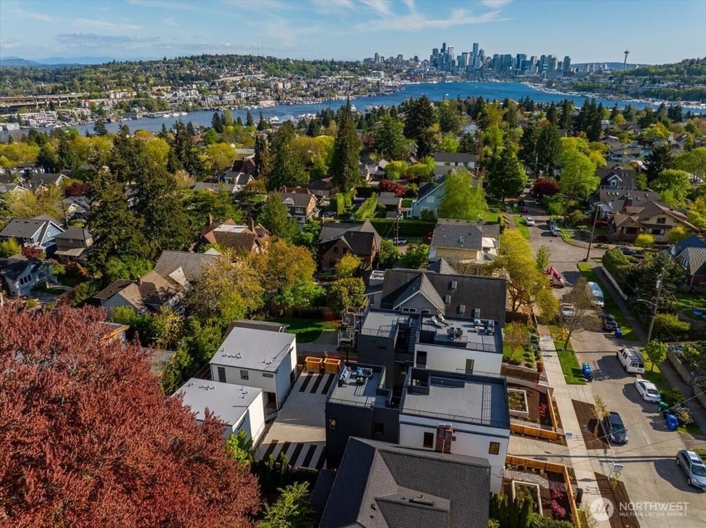 Photo of 4120 Burke Avenue N, Seattle, WA 98103 (MLS # 2527037)