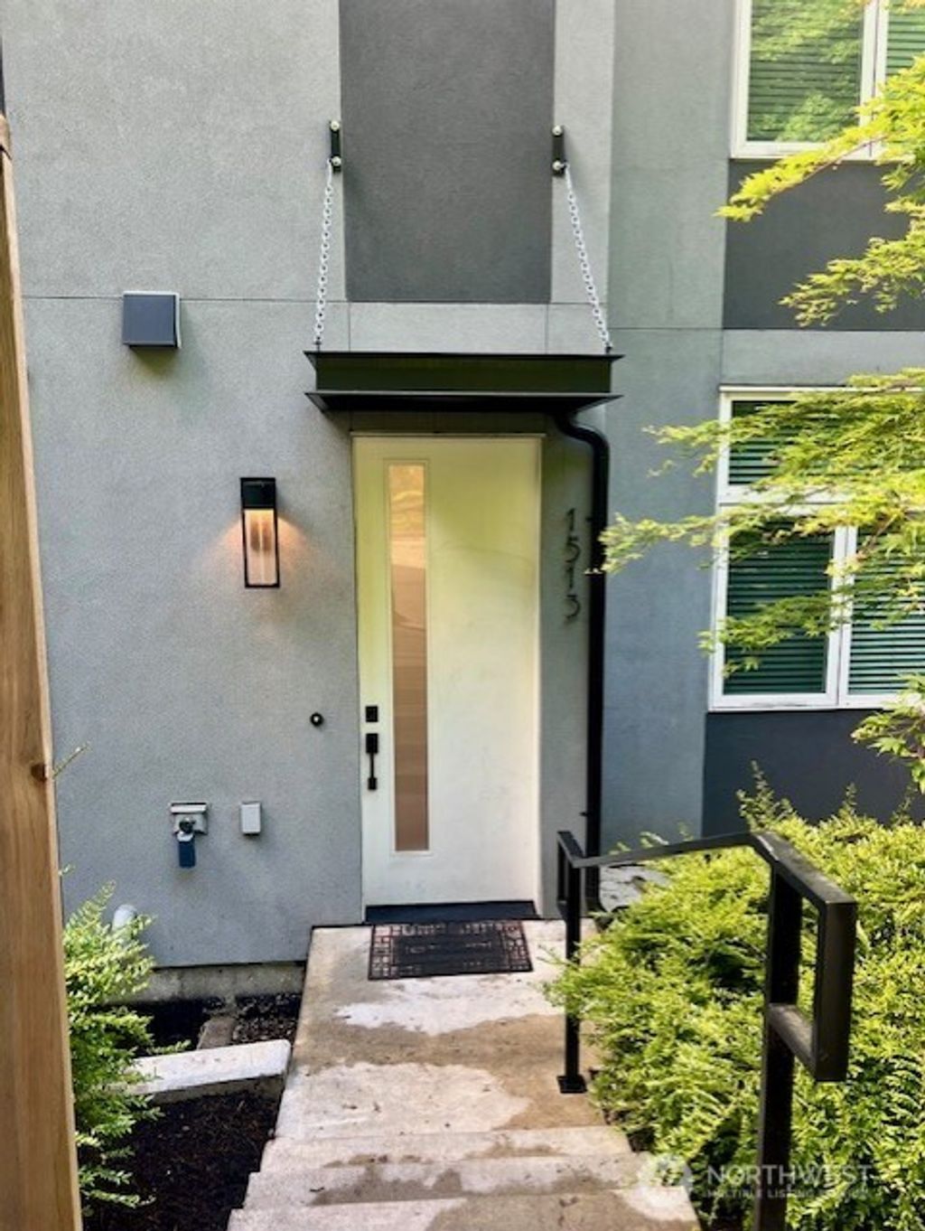 Photo of 1513 Lakeview Boulevard E, Seattle, WA 98102 (MLS # 2393640)