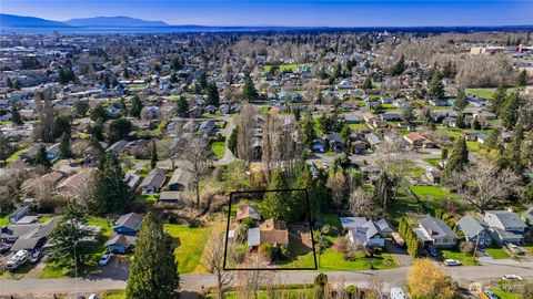 Photo of 2701 Michigan Street, Bellingham, WA 98226 (MLS # 2498251)