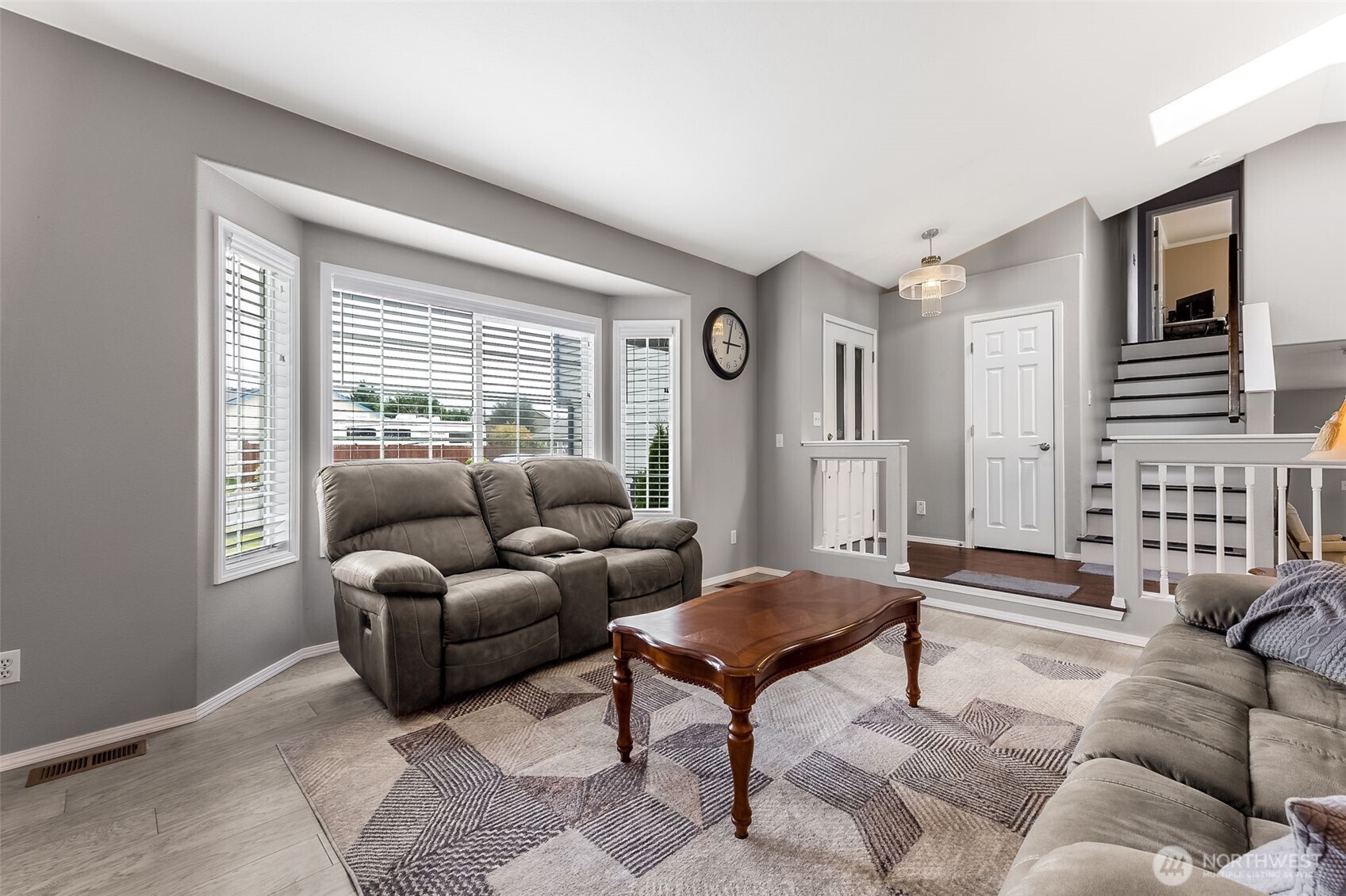 10307 188th Street E