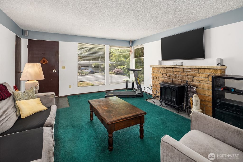 Photo of 4429 180th Street SW, Lynnwood, WA 98037 (MLS # 2410233)