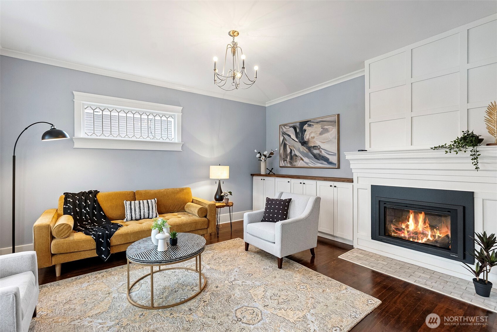 620 N Ainsworth Avenue