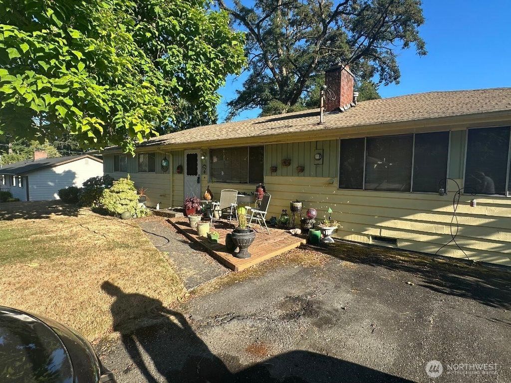 Photo of 18 232nd Place SW, Bothell, WA 98021 (MLS # 2412206)
