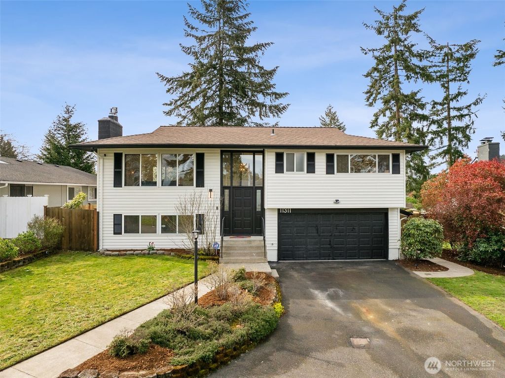 Photo of 11311 SE 179th Street, Renton, WA 98055 (MLS # 2358516)