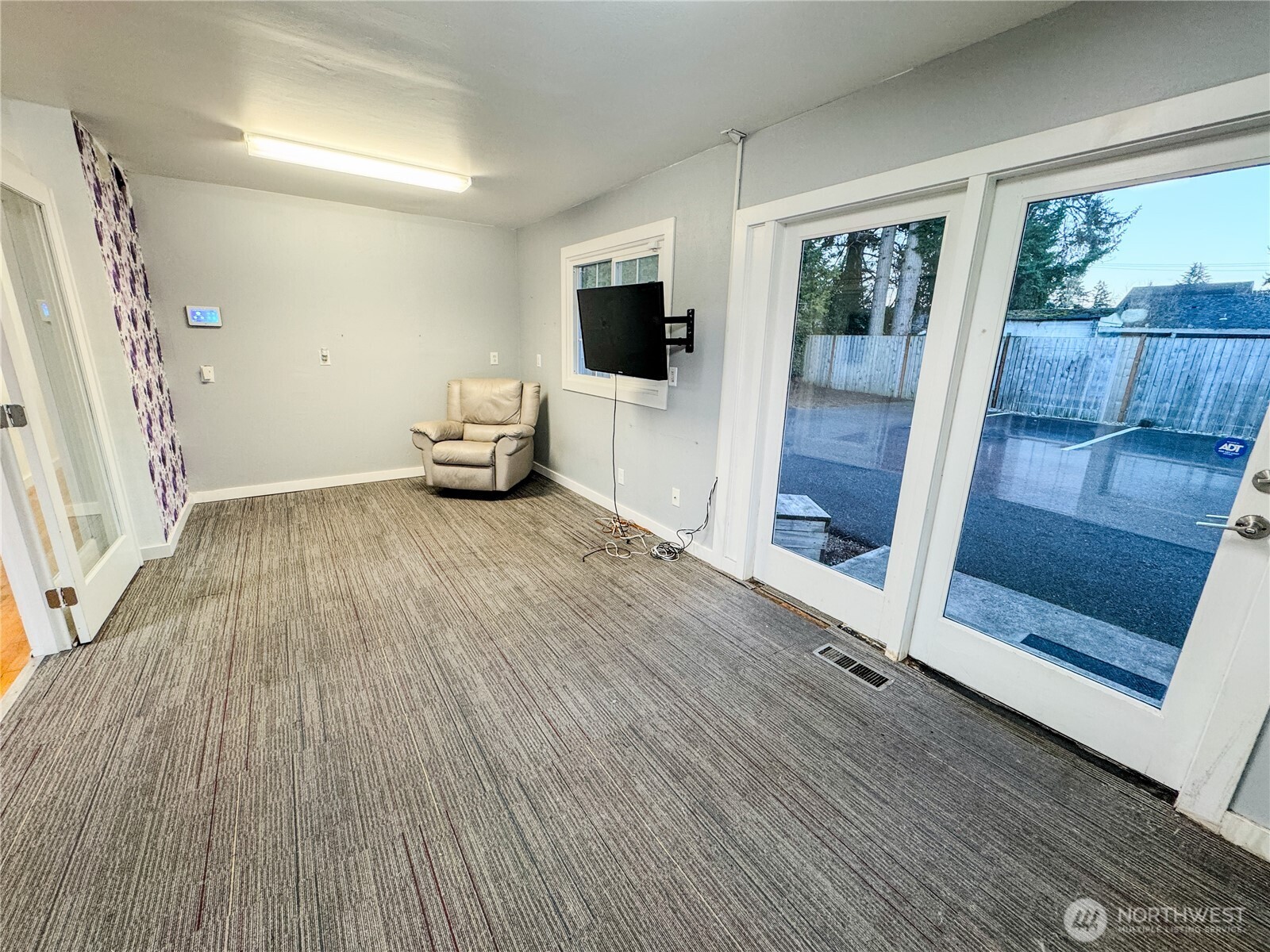 5113 Lacey Boulevard SE