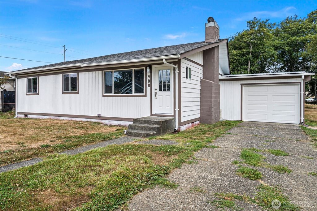 Photo of 408 W King Street, Aberdeen, WA 98520 (MLS # 2488898)
