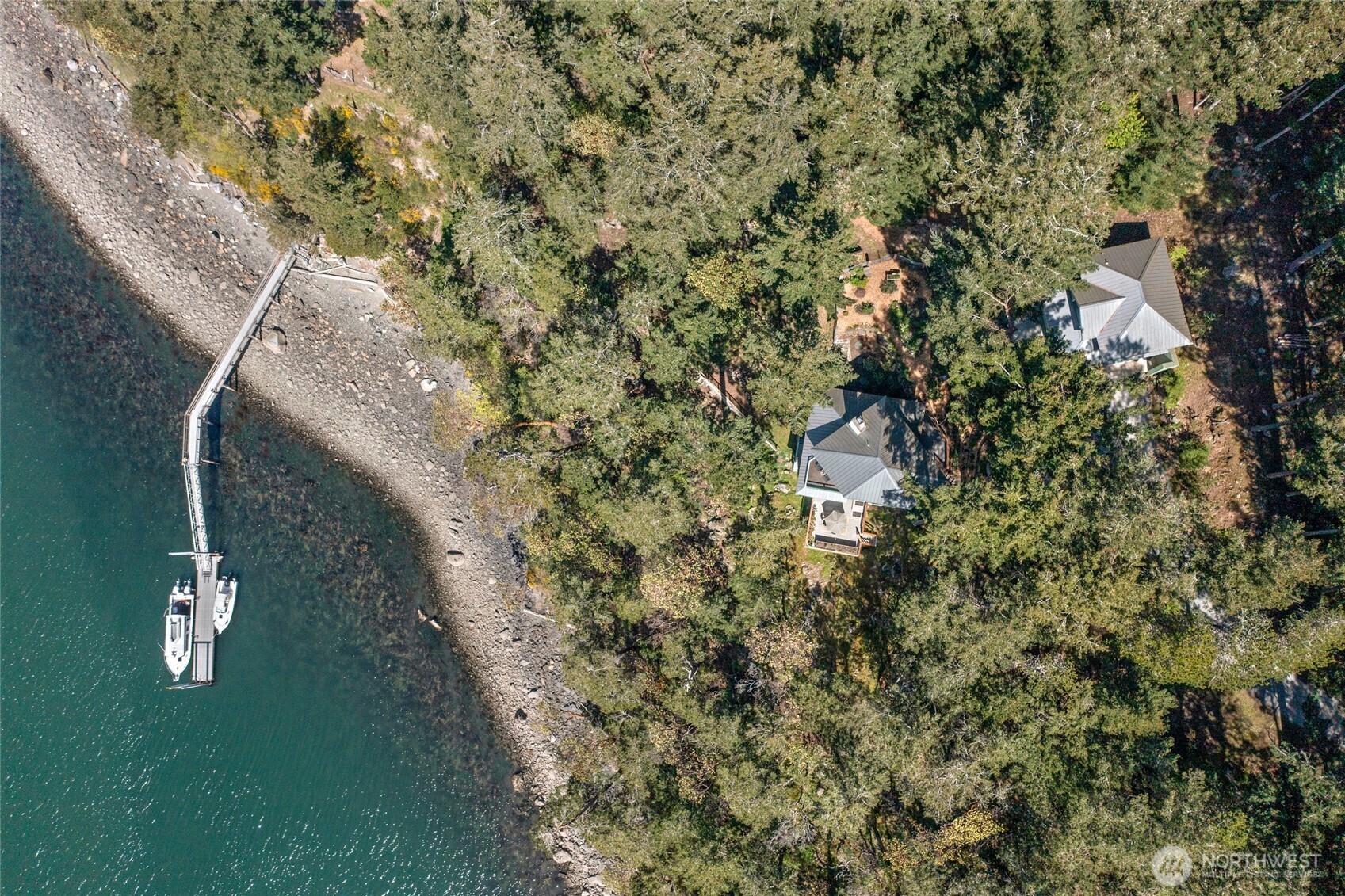 1129 Deer Point Road